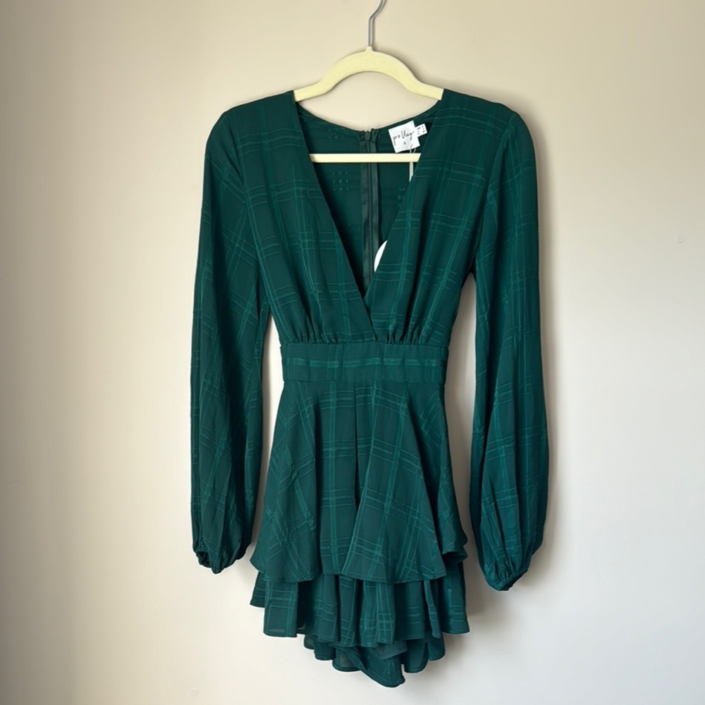 NWT Princess Polly Green Long Sleeve Romper